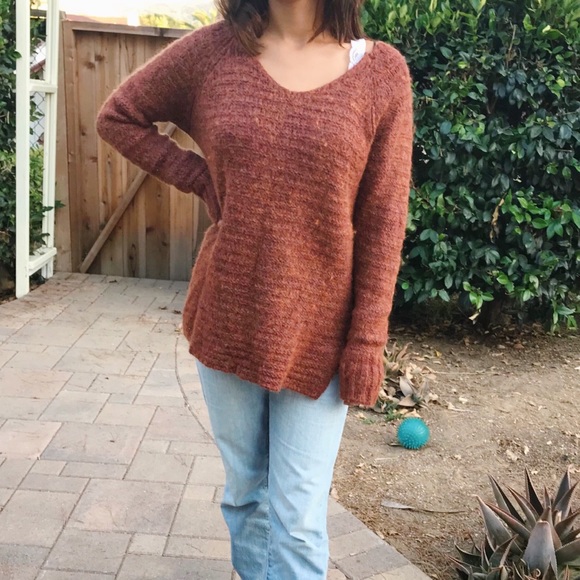 Wool sweater - Picture 2 of 2
